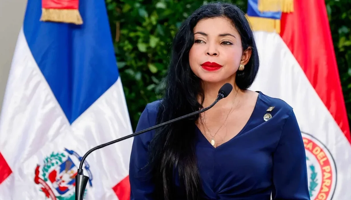 Yeni Berenice: “Memes y parodias no son delitos”