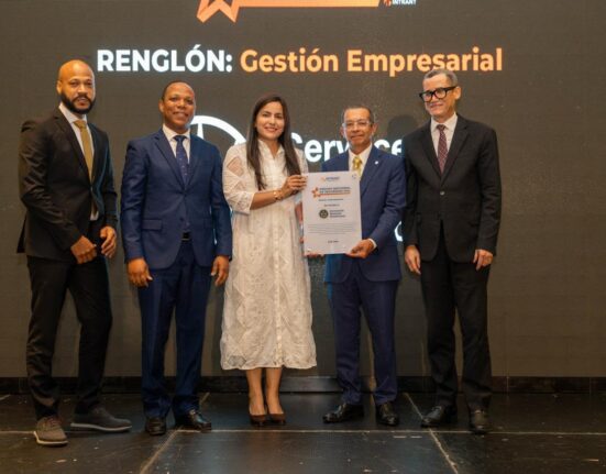 Realizan primera edición del Premio Nacional de Seguridad Vial