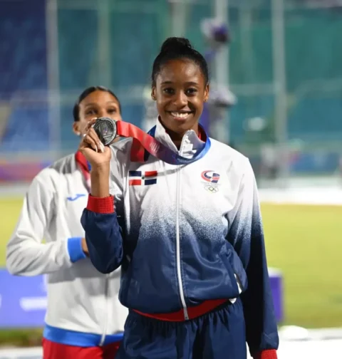 Evelina Minaya destinará el incentivo por su medalla de plata para tratar el cáncer de su madre