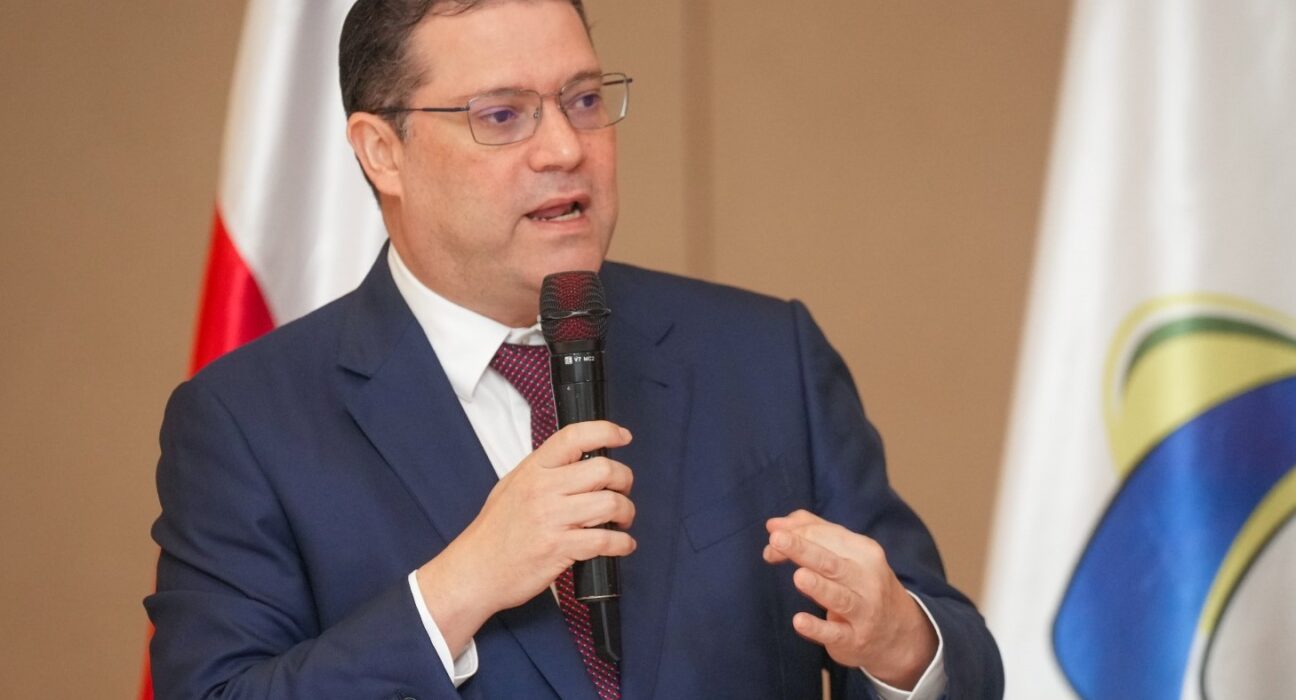 MICM aclara que informe de la Casa Blanca no acusa a RD de triangulación ilícita ni anuncia sanciones