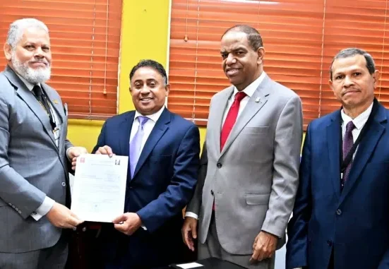 PLD se reserva número de miembros y militantes del padrón que entregó a la JCE