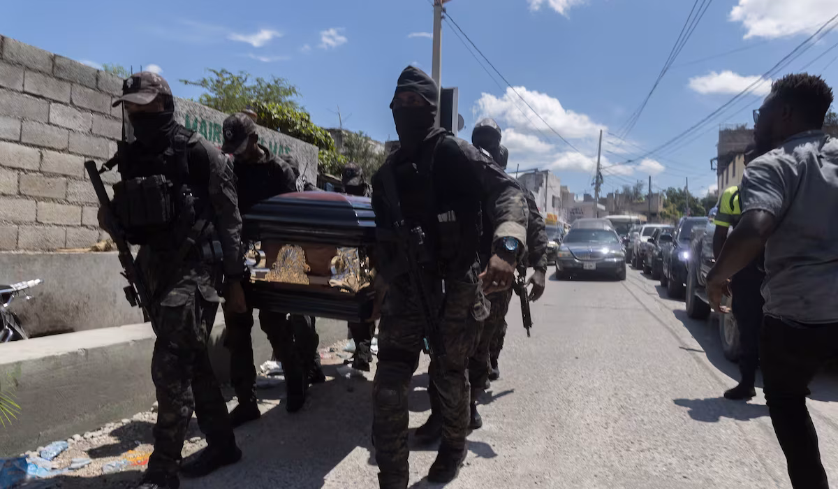 Indignación en Haití por una nueva masacre de las bandas armadas con decenas de muertos