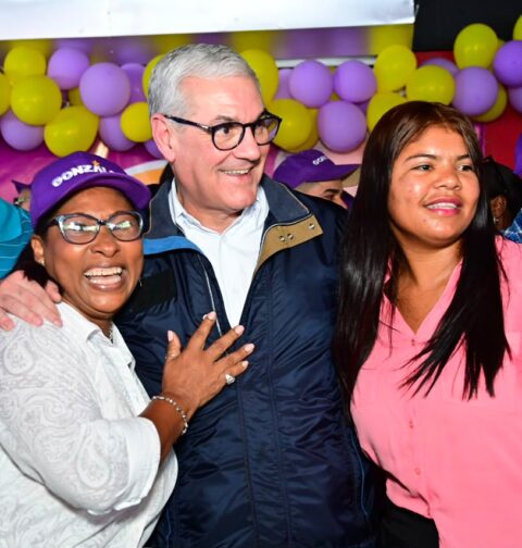 Gonzalo garantiza un gobierno con “comida por las cuatro esquinas”
