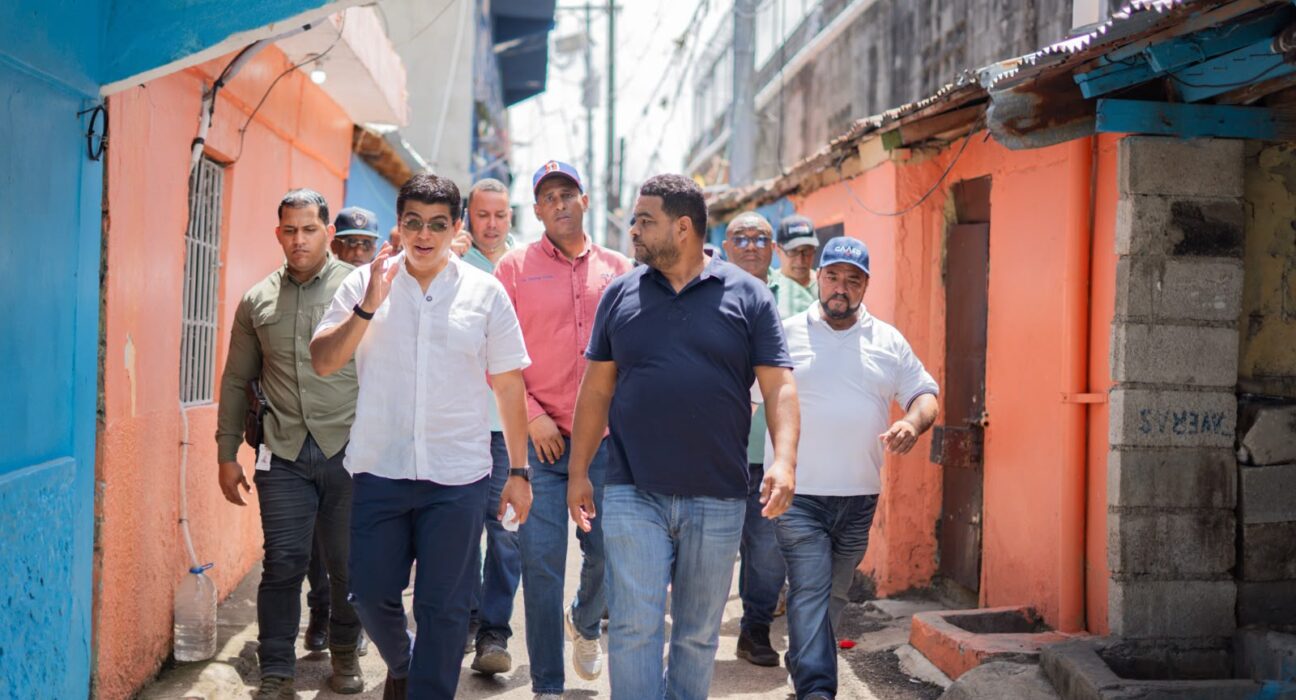 Fellito garantiza rehabilitación del 100 % de los acueductos en los próximos ocho meses