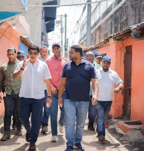 Fellito garantiza rehabilitación del 100 % de los acueductos en los próximos ocho meses