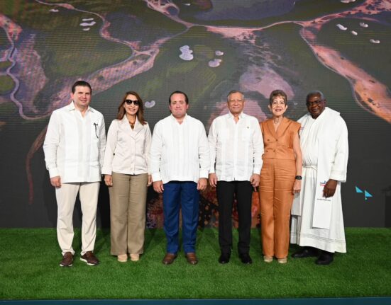 Banreservas supera RD$60,000 millones en cartera turística y reafirma respaldo a Punta Bergantín