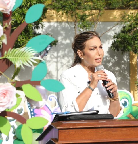 Doctora Geanilda Vásquez encabeza con mucho entusiasmo el inicio del nuevo año escolar