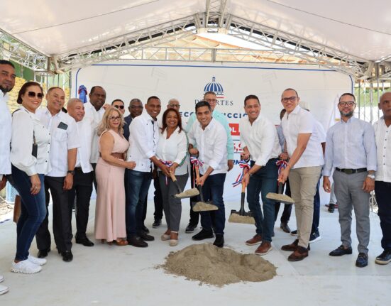 Deportes inicia reconstrucción del estadio Hermanos Suárez en SJM