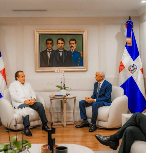 Paliza deposita en el Senado anteproyecto de nueva Ley de Alianzas Público-Privadas