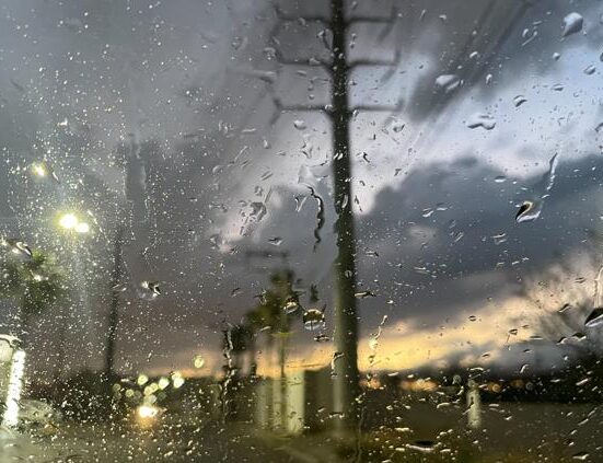 Pronostican lluvias ligeras para mañana este lunes  