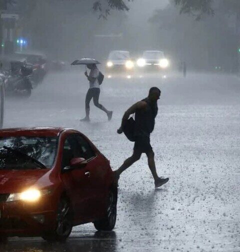 Siete heridos en incidentes causados por fuertes lluvias en España