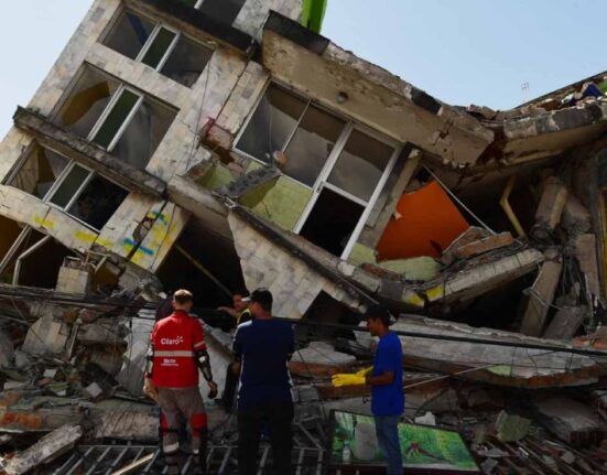Colombia da nuevo balance de víctimas tras devastador terremoto, unos 224 fallecidos a la fecha