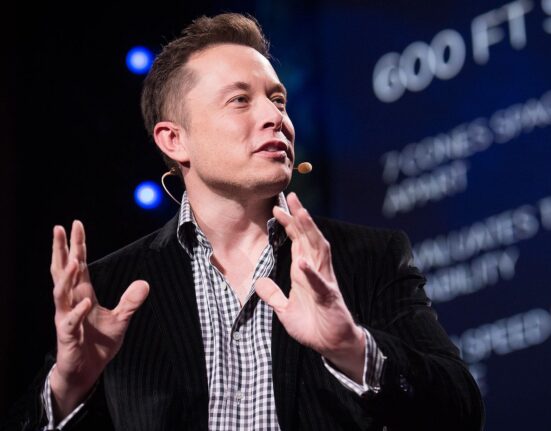 Elon Musk pronosticó qué pasará con los trabajos ante el avance de la IA y anticipó una "era de abundancia"