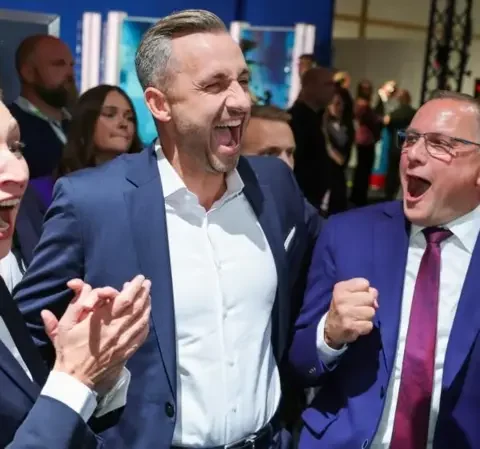 El partido de ultraderecha AfD logra victoria en el este de Alemania, pero no alcanza la mayoría absoluta para gobernar