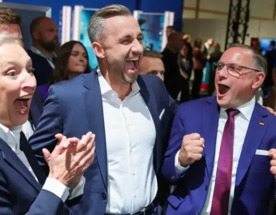 El partido de ultraderecha AfD logra victoria en el este de Alemania, pero no alcanza la mayoría absoluta para gobernar