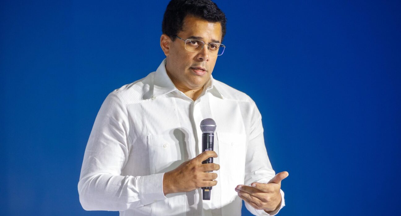 Revelan que David Collado recorrerá el país a partir de enero