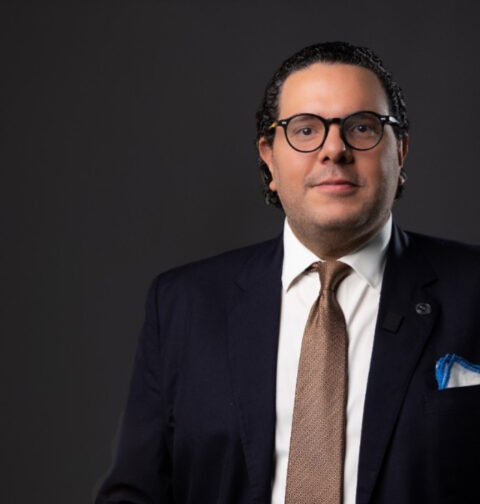 Abinader designa a Víctor Livio Cedeño Brea como nuevo superintendente de Bancos