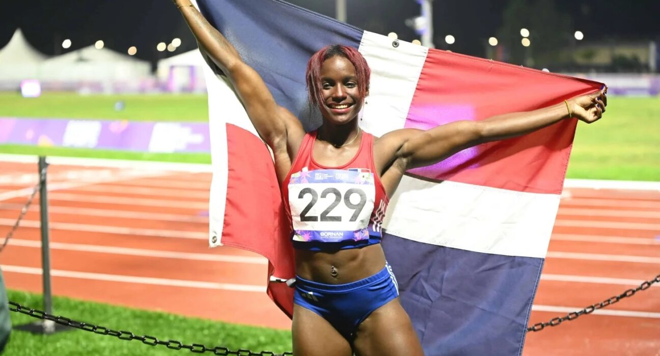 Liranyi Alonso gana el oro en los 100 metros y se queda con la plata en los 200