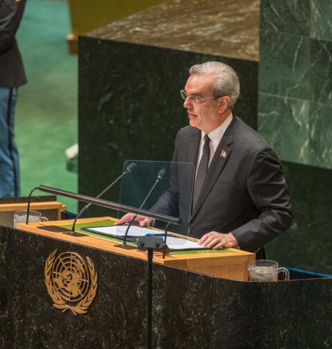 Abinader vuelve a la ONU con Haití entre sus temas