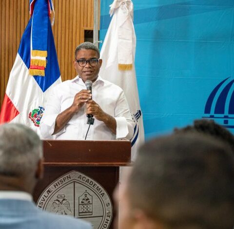 Gobierno mejora condiciones jóvenes residen en Torre Estudiantil UASD