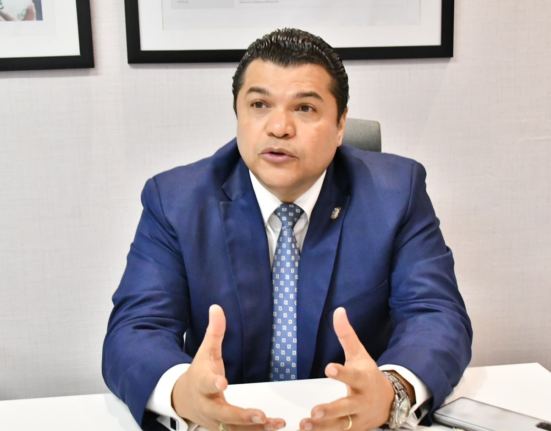 RD carece de orden y señalización en las calles del Distrito Nacional, denuncia Tobías Crespo