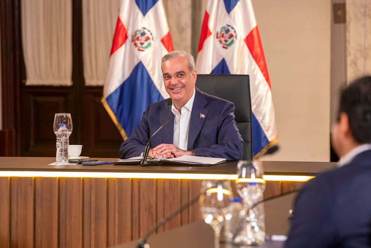 Abinader anuncia ampliación del Acueducto del Cibao Central y solución a la distribución de agua en Santo Domingo