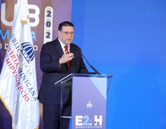 Ministerio de Industria, Comercio inaugura “Empresas en 24 Horas”