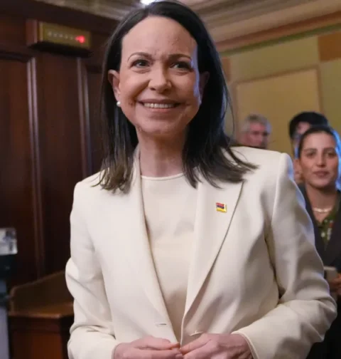 Partido de Machado pide levantar de "inmediato" inhabilitación política de su líder en Venezuela