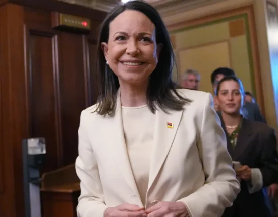 Partido de Machado pide levantar de "inmediato" inhabilitación política de su líder en Venezuela