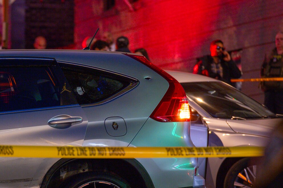 Un agente del ICE le dispara a un hombre durante un intento de arresto en Nueva York