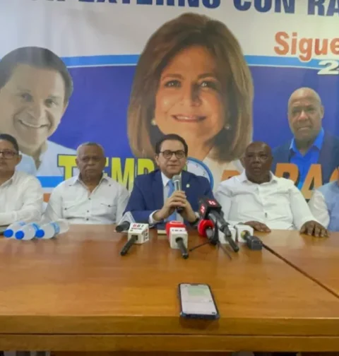 Dirigentes del PRM y sector externo activan estructura en Santiago en respaldo a Raquel Peña