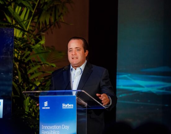 Paliza: “Debemos convertir la tecnología en soluciones para transformar la vida de los dominicanos”