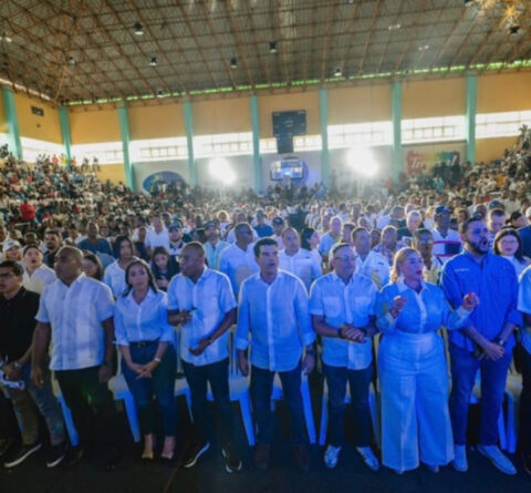 Diputado Carlos Sánchez y su equipo político respaldan a Wellington Arnaud