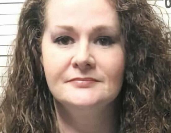Christa Pike sobrevive a dos dosis letales y abogados buscan frenar su ejecución en EE. UU.