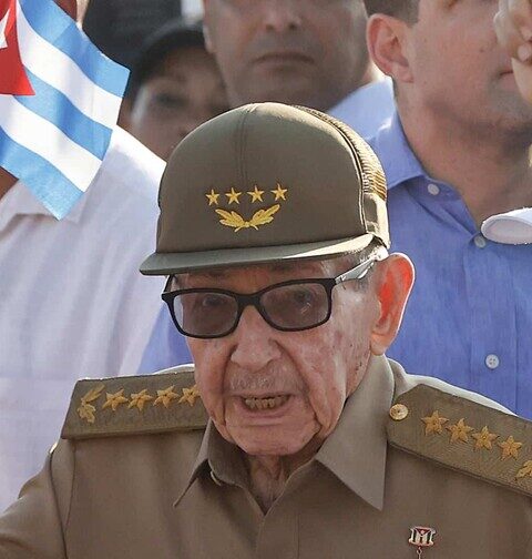 Juez ordena el arresto de Raúl Castro por el derribo de avionetas de EE. UU., según diario