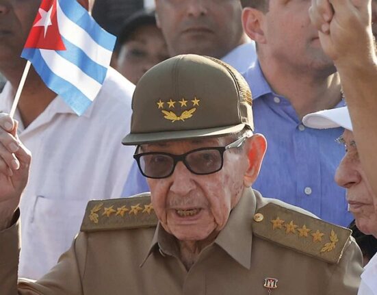 Juez ordena el arresto de Raúl Castro por el derribo de avionetas de EE. UU., según diario
