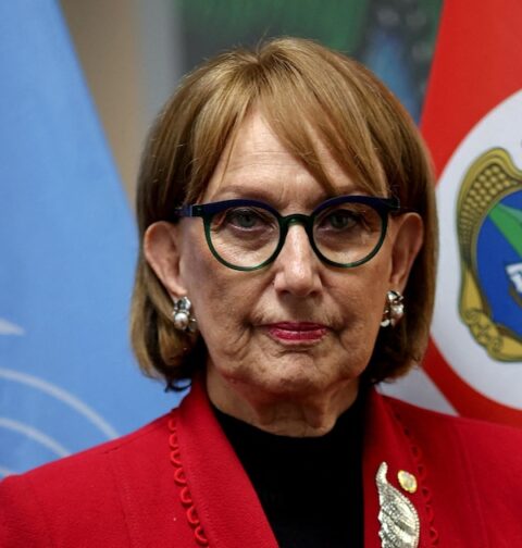 Grynspan lidera otro sondeo, pero la ONU sigue sin sucesor