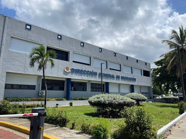 Migración detecta cerca de 700 extranjeros irregulares en fincas agrícolas del país