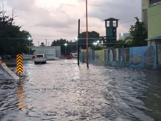 COE eleva a 12 las demarcaciones en alerta amarilla por lluvias